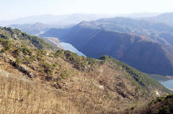 춘천 삼악산에 하늘데크, 구름다리 조성