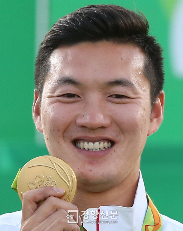 구본찬 금메달로 완성된 양궁 대표팀 전 종목 석권 감동 화보