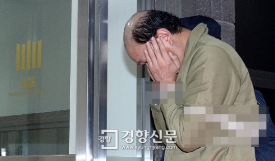 오늘 검찰조사 받으러 들어가는 차은택 | 인스티즈