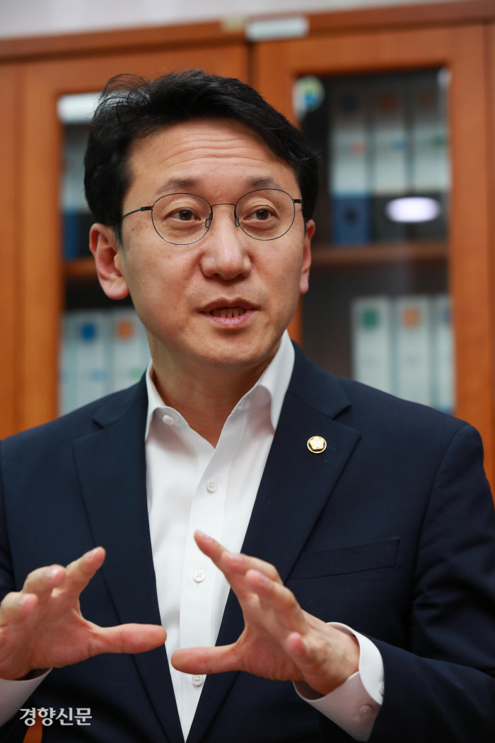泥쒖샇 40 씠븯 꽭뿉寃 뜑 留롮 젙移섍꼍뿕 湲고쉶瑜 以섏빞