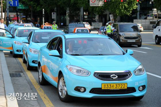 서울시, 전기택시 300대 지원한다…구입보조금 최대 1800만원 지급