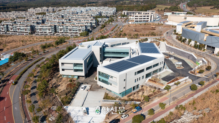 제주도, “헬스케어타운 내 의료법인 건물 임차 가능” 개정 추진