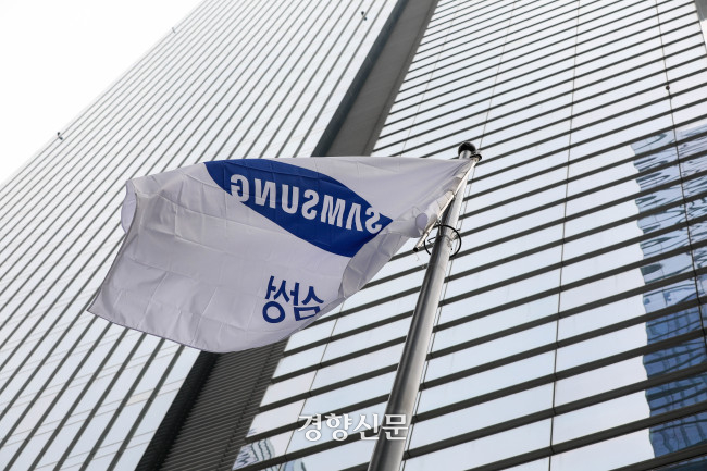 매일 신저가 다시 쓰는 삼성전자·SK하이닉스…반도체주 바닥은 어디
