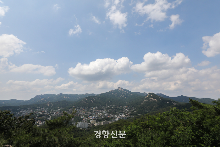 소나기? 햇빛? 어쨌든 주말![정동길 옆 사진관]
