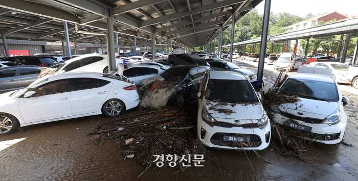 장마 후 중고차 살 때 침수 여부 알려면? 여기서