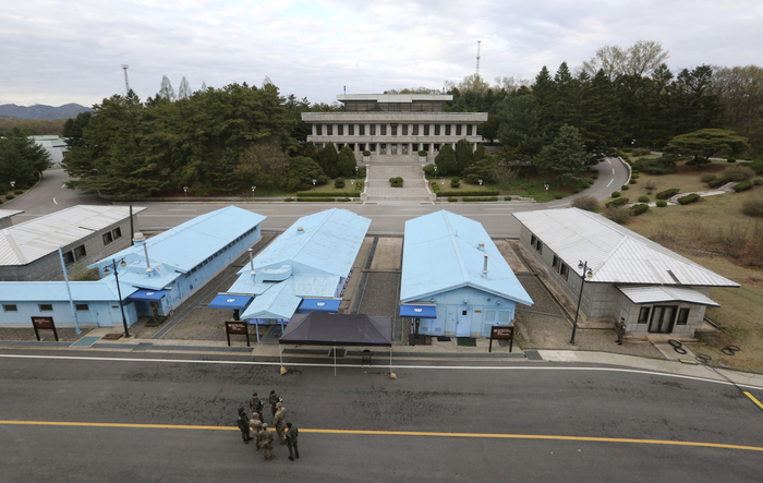 미국인, 휴전선 넘어 월북…BBC “지뢰 가득한 DMZ 경로 탈북, 위험하고 드문 일”