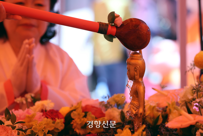 ‘도심에서 만나는 불교’…부처님도 곧 오실 전통문화마당[정동길 옆 사진관]