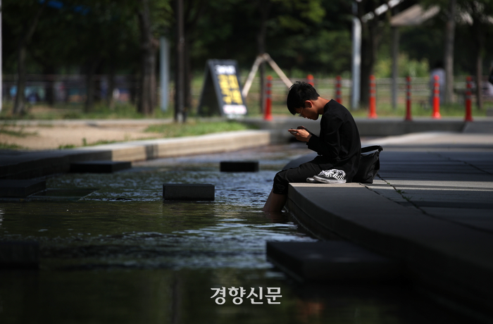 더위도 머물러 쉬어가는 곳 [정동길 옆 사진관]