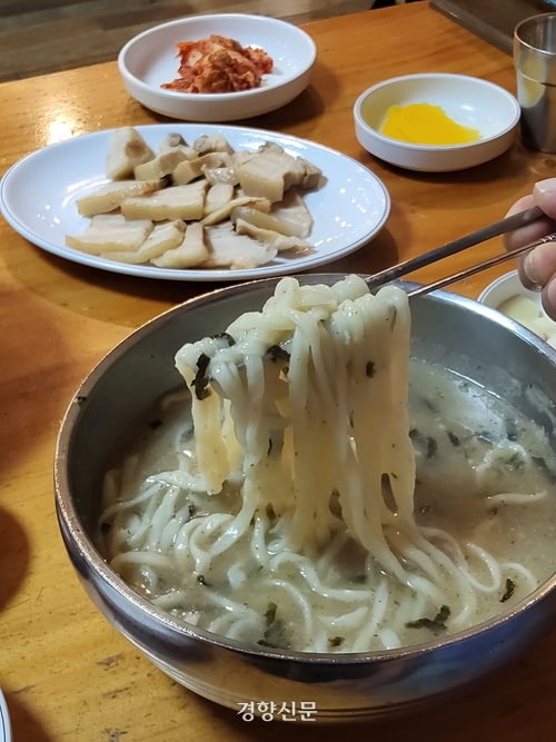 빵에 진심? 칼국수에 진심!…대전으로 ‘후루룩’ 칼국수 여행 떠나볼까
