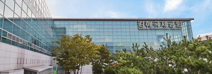 김해국제공항 계류장서 교통사고…조업사 직원 1명 숨져