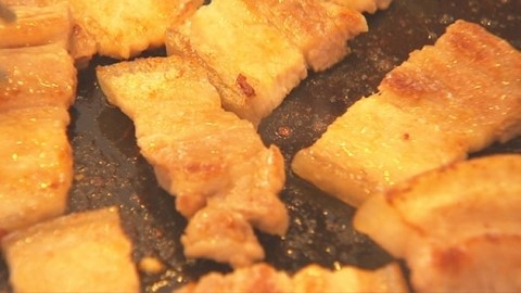 삼겹살 사러 마트갔다가 가격보고 깜짝