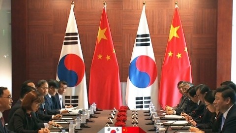 박근혜 대통령-시진핑, 한중 경제통상협력 포럼 동반 참석