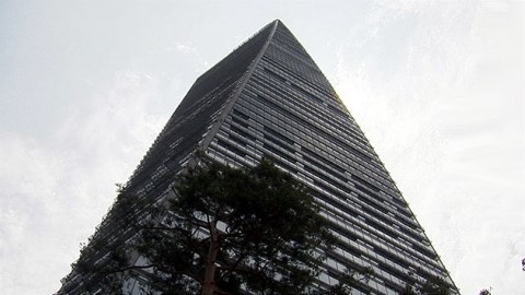 국내 최고층 송도 동북아무역센터 준공