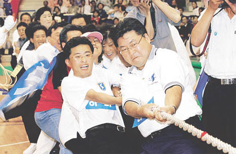끊긴 것은 이어라, 영~차