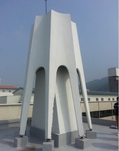 역사적 시청 건물을 굳이 허물겠다는 청주시장