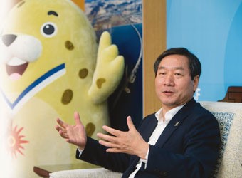 [특집 | ‘나눔의 감동’ 인천아시아경기] “아시아 허브 도시로 발돋움 오셔서 확인해보세요 ”