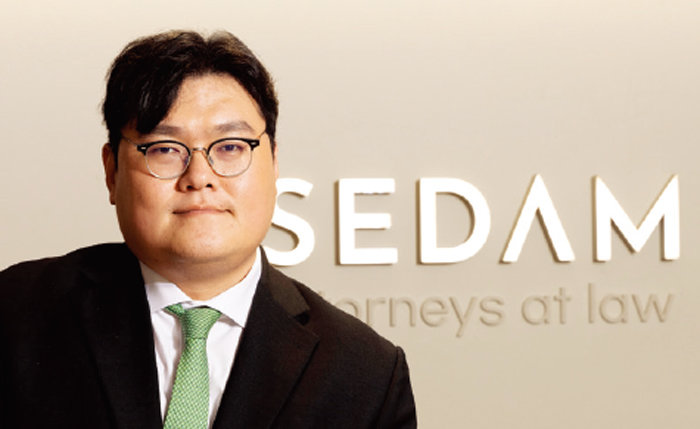 청년 변호사들이 발로 뛰며 의뢰인 끝까지 책임지는 법무법인 세담