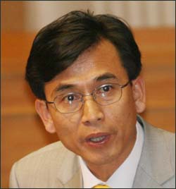 유시민 장관 "사퇴카드 쓰자 내가 건의했다"