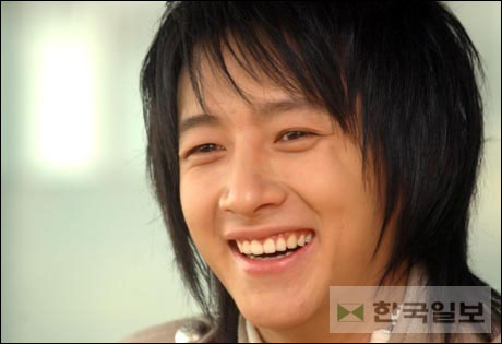 슈주 한경 중국에 계신 부모님께 만두가게 차려드려