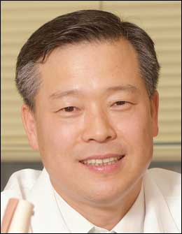 대한침구학회장에 이재동씨