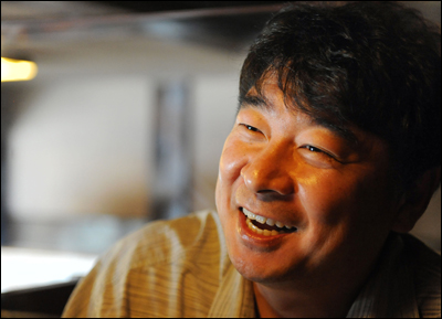 [최윤필 기자의 바깥] <2> 노래 광야에서를 만든 문대현