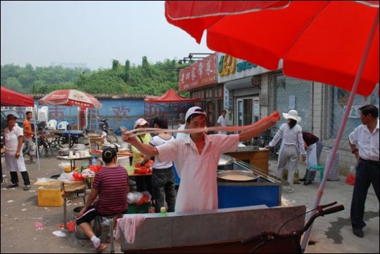 노점상도 등록하고 장사하라고요?