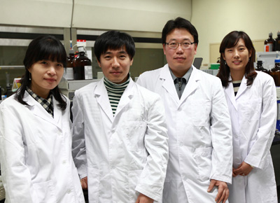[숨은 월드 베스트 기업을 찾아서] <2> 금호석유화학 연구팀
