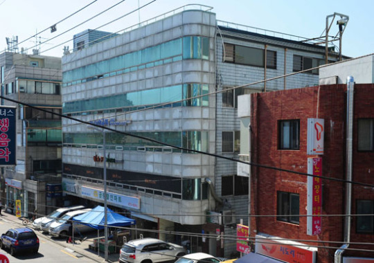 단속 걸릴라 거마 대학생들 헤쳐모여!