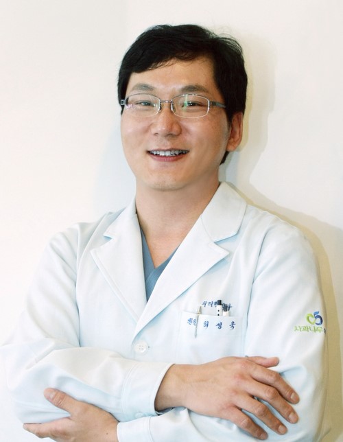 엠플러스한국 선정 대구지역 의료계 리더<9> 최성욱 사과나무치과 원장