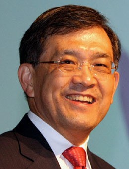 삼성전자 권·윤·신 스리 톱 체제로 개편