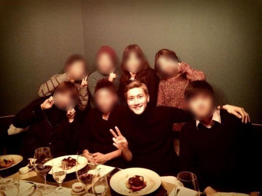 최시원 회식도 통 크게! 드라마 스태프들과 스테이크에 와인파티