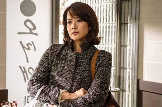 ‘전국노래자랑’ 류현경, 억척 아줌마로 변신
