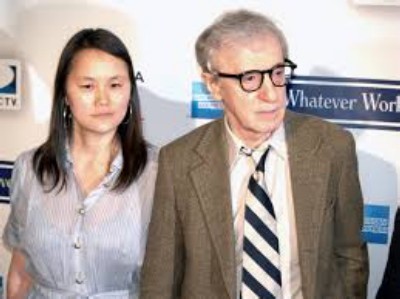 아버지가 성추행 우디 앨런 양녀의 충격 폭로