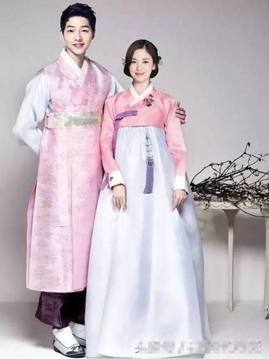 ‘송송커플’ 결혼사진 유출?
