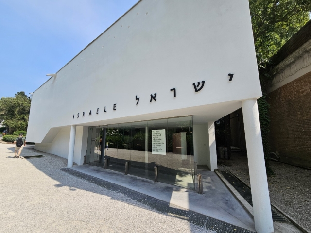 [Weekender] Traces of war, migration, otherness everywhere at Venice Biennale