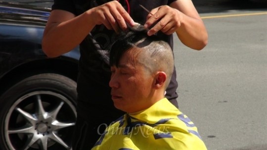 삭발, 농성... 해결책 못 찾는 대구시지노인병원 갈등