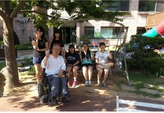 개미 기어가는 소리가 들린다는 아이들, 부럽다