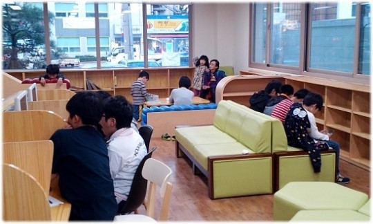 청소년휴카페, 주말에 문 여는 곳도 있어요