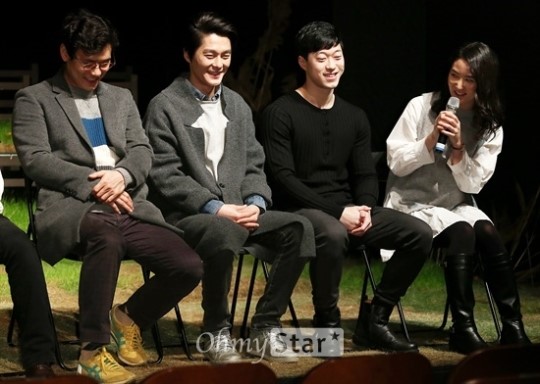 [오마이포토] 경숙이, 경숙아버지 신사랑, 막내의 애교
