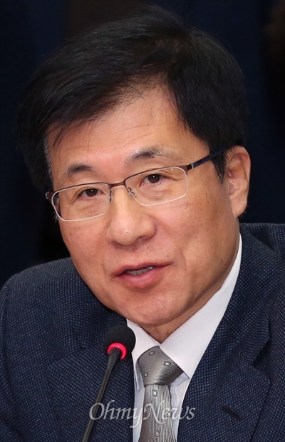 국정원의 비이성적 대응, 이병호 스타일 아냐