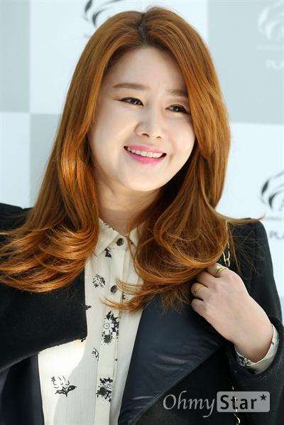 [오마이포토] 김지연, 몰라보게 변한 외모