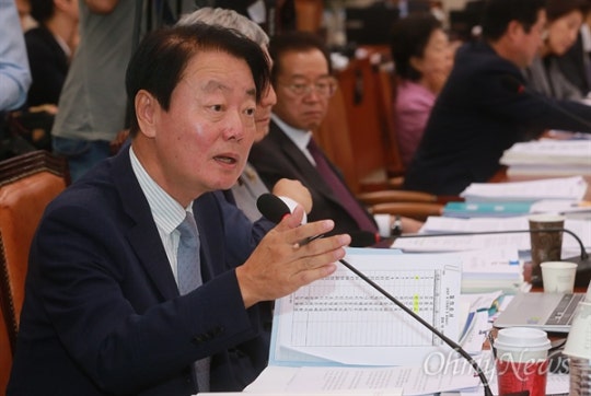 새누리 한선교, 여성 의원에 "내가 그렇게 좋아?" | 인스티즈