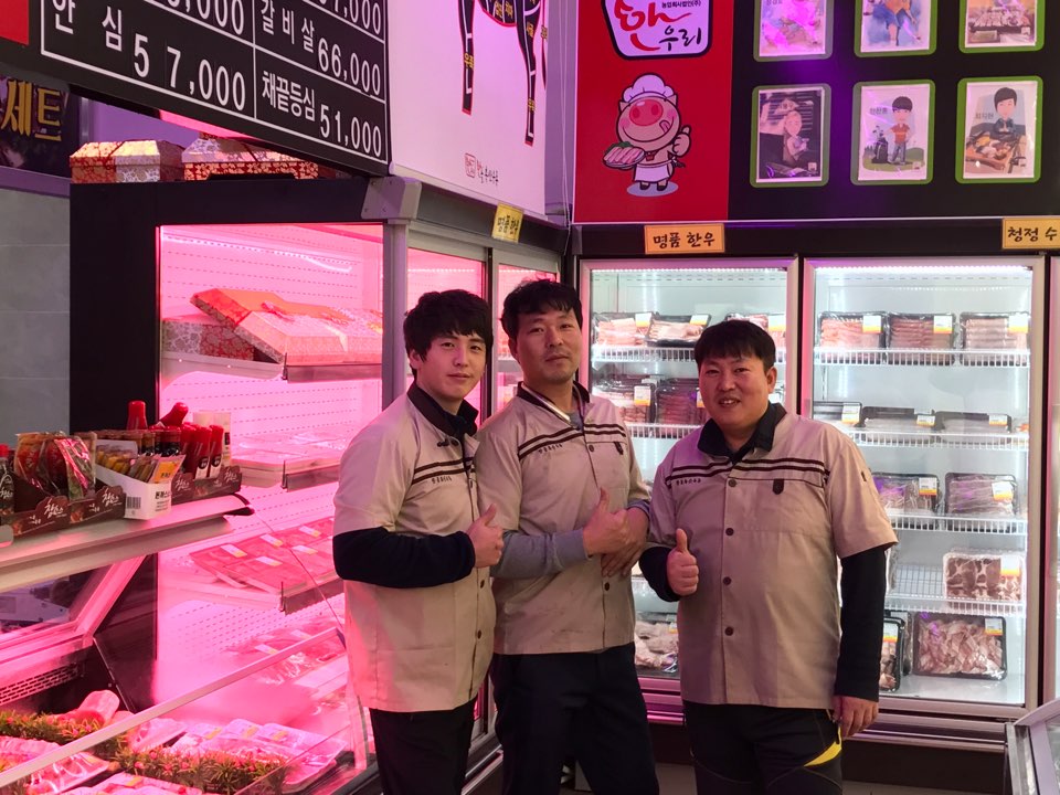 하는 사업마다 망... 소·돼지가 생명의 은인