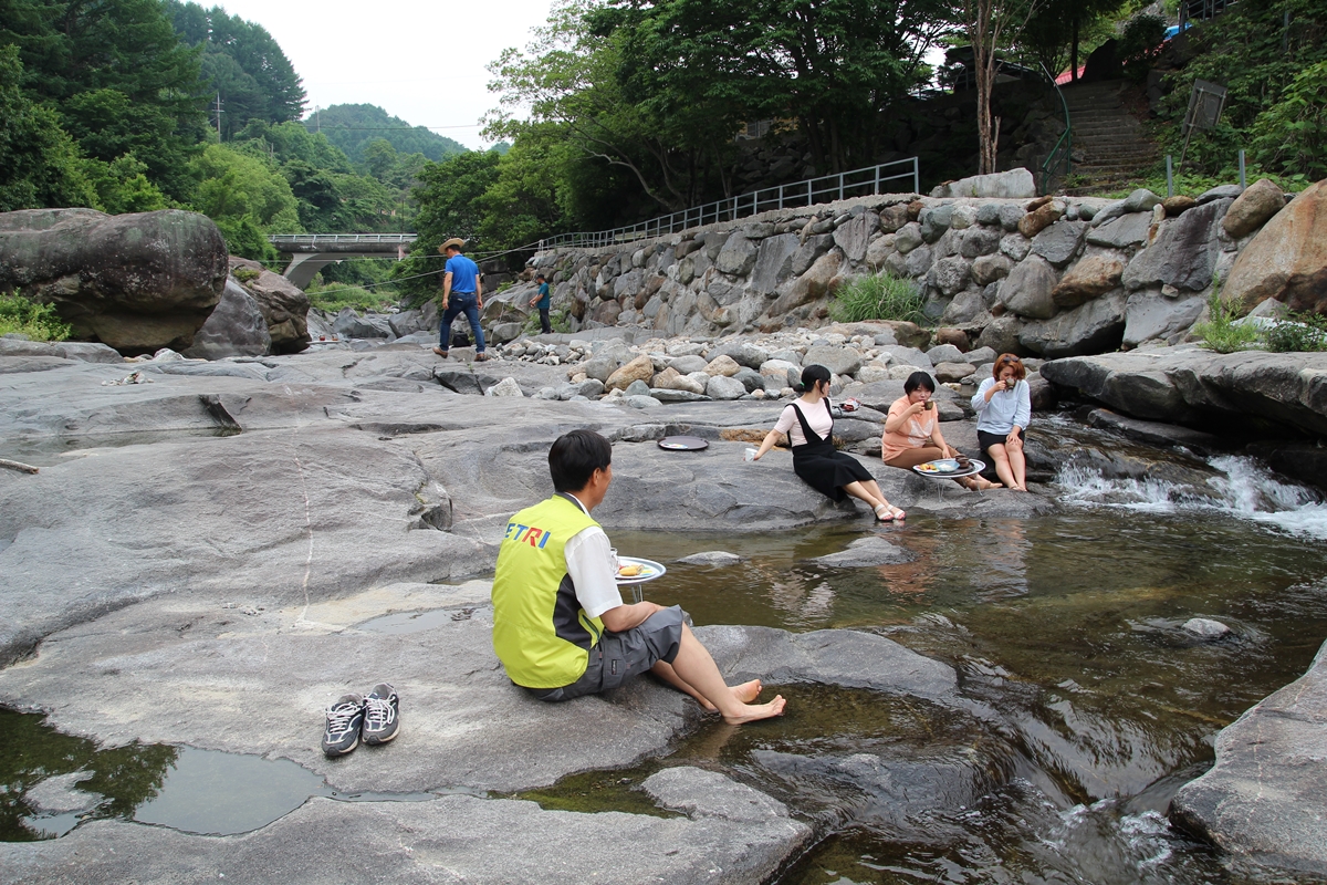 지리산 골짜기에 무인카페가 있다