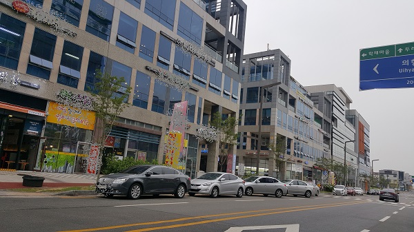 울상 내포신도시 식당주들 구내식당 휴무 도입해야