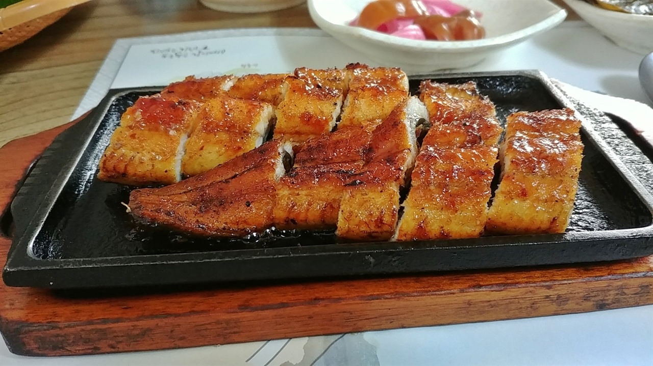 민물장어의 놀라운 힘, 한번 맛볼까