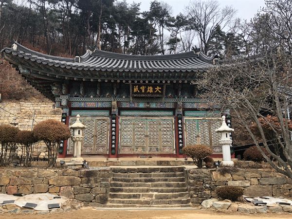 어른들은 왜 산에만 오면 거짓말을 할까요?