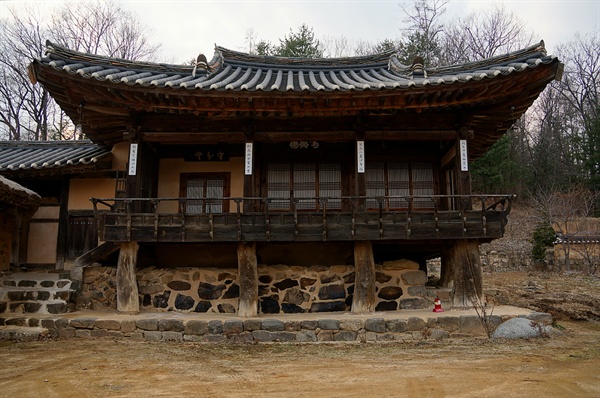 벼락부자의 99칸 집, 왜 흔적도 없이 사라졌을까