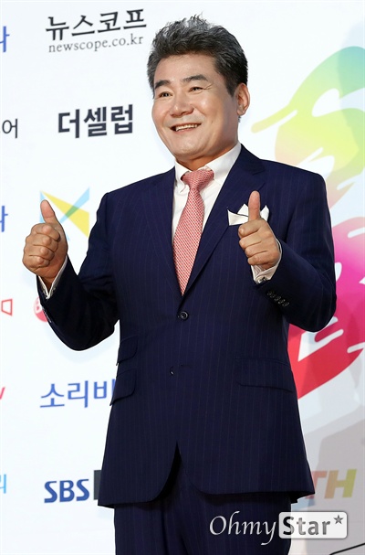 [오마이포토] 진성, 여유 넘치는 노련미