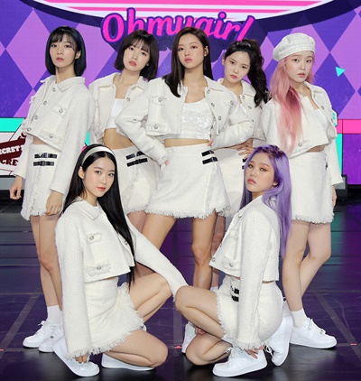 1883일만의 쾌거... 오마이걸의 1위가 특별한 이유